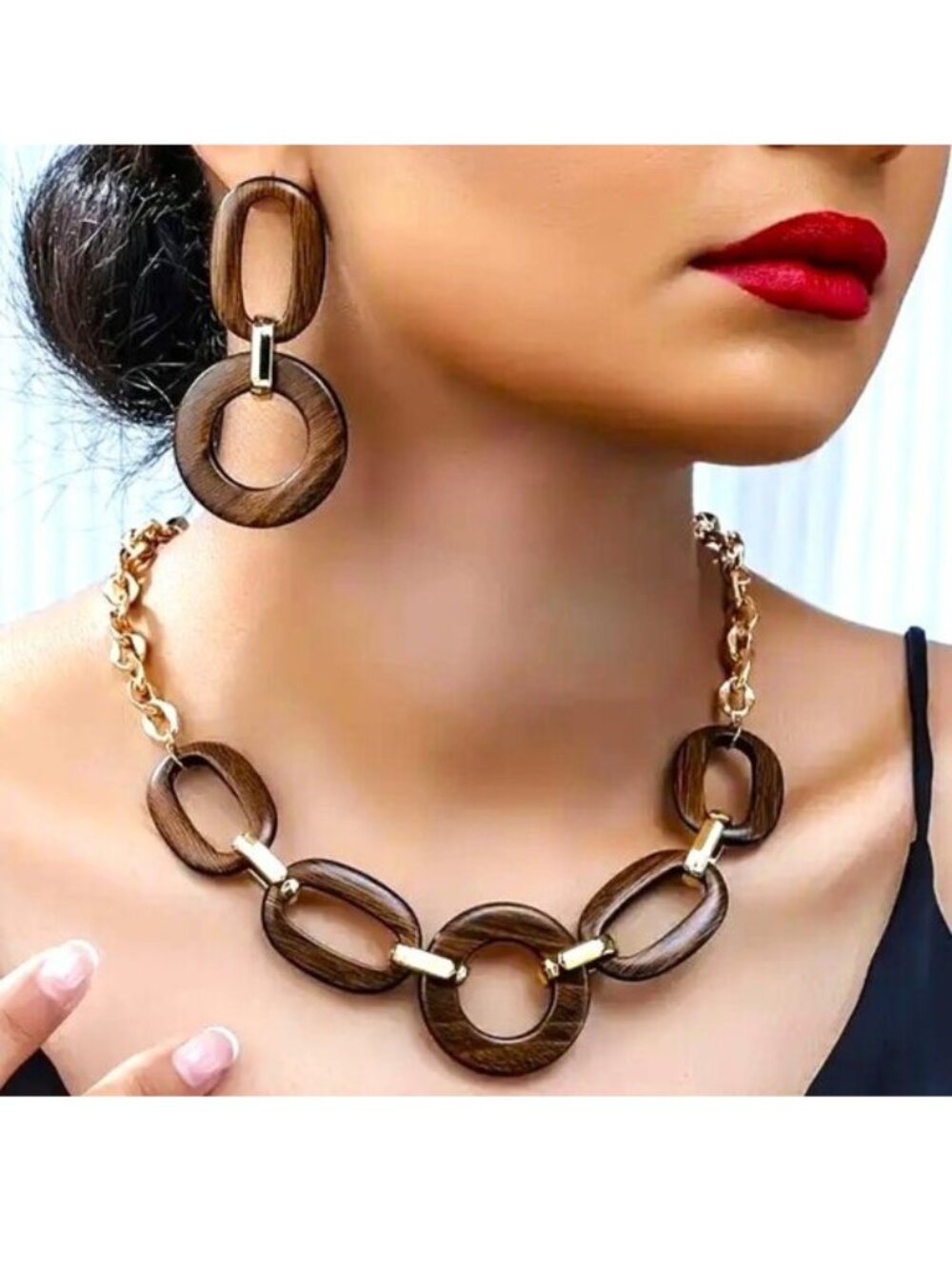 Necklace & Earrings Chunky Wood Set Statement Gold Bold Trendy Y2K Glam Stylish